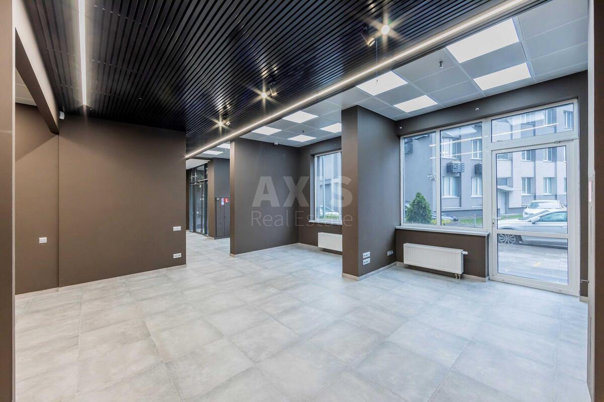 Office vul. Sverstjuka Jevgena 6А, 241m2616837