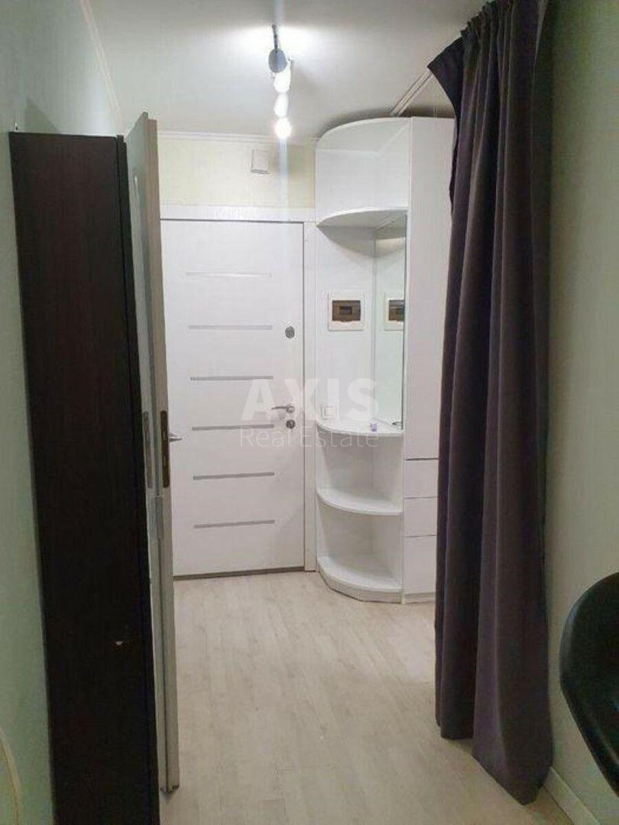 1k apartment prov. Luk'janivs'kyj 74