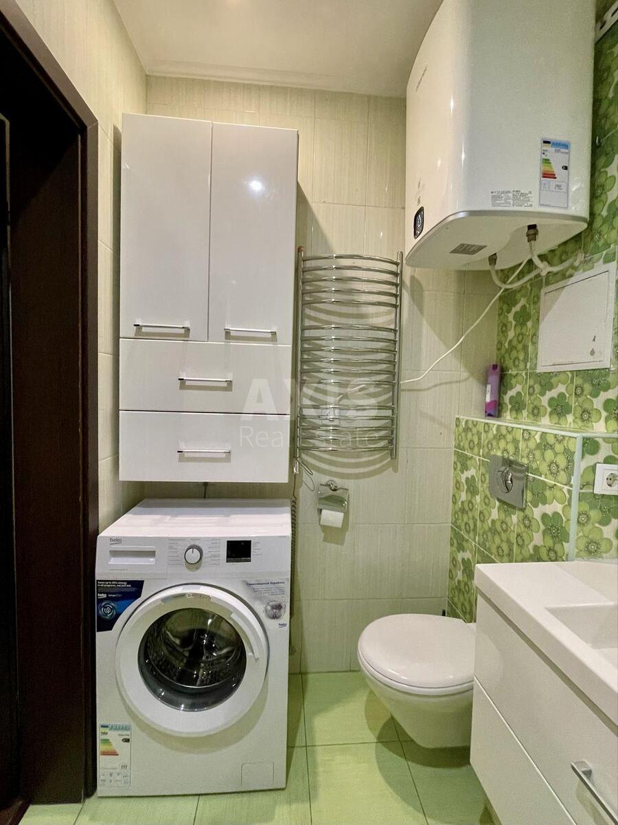 1k apartment pr-t Volodimira Іvasyuka 47А621178