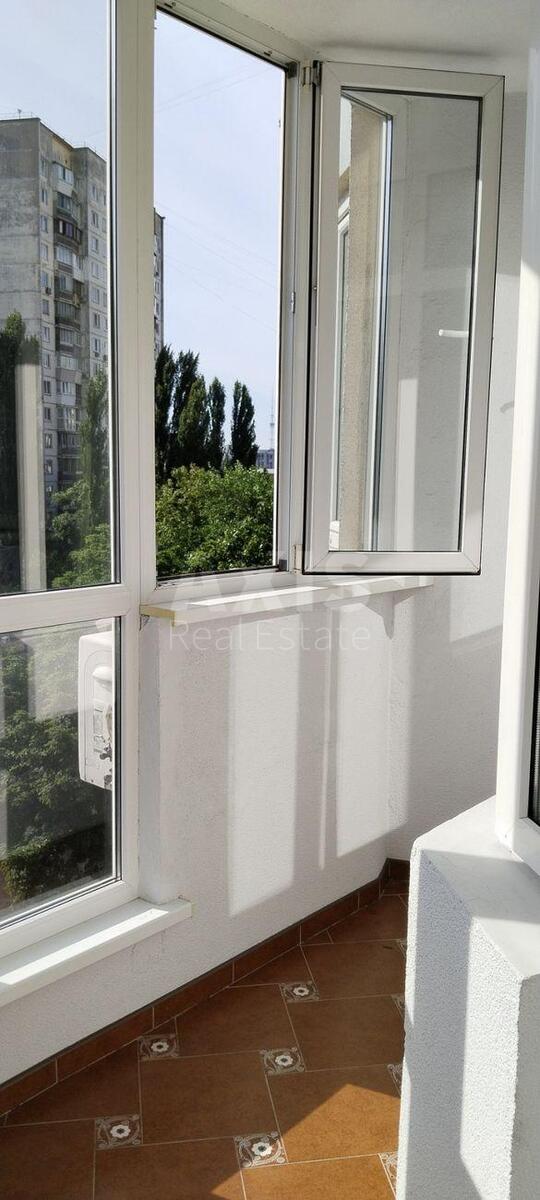 1k apartment vul. Lypkivs'kogo Vasylja Mytropolyta 18622034