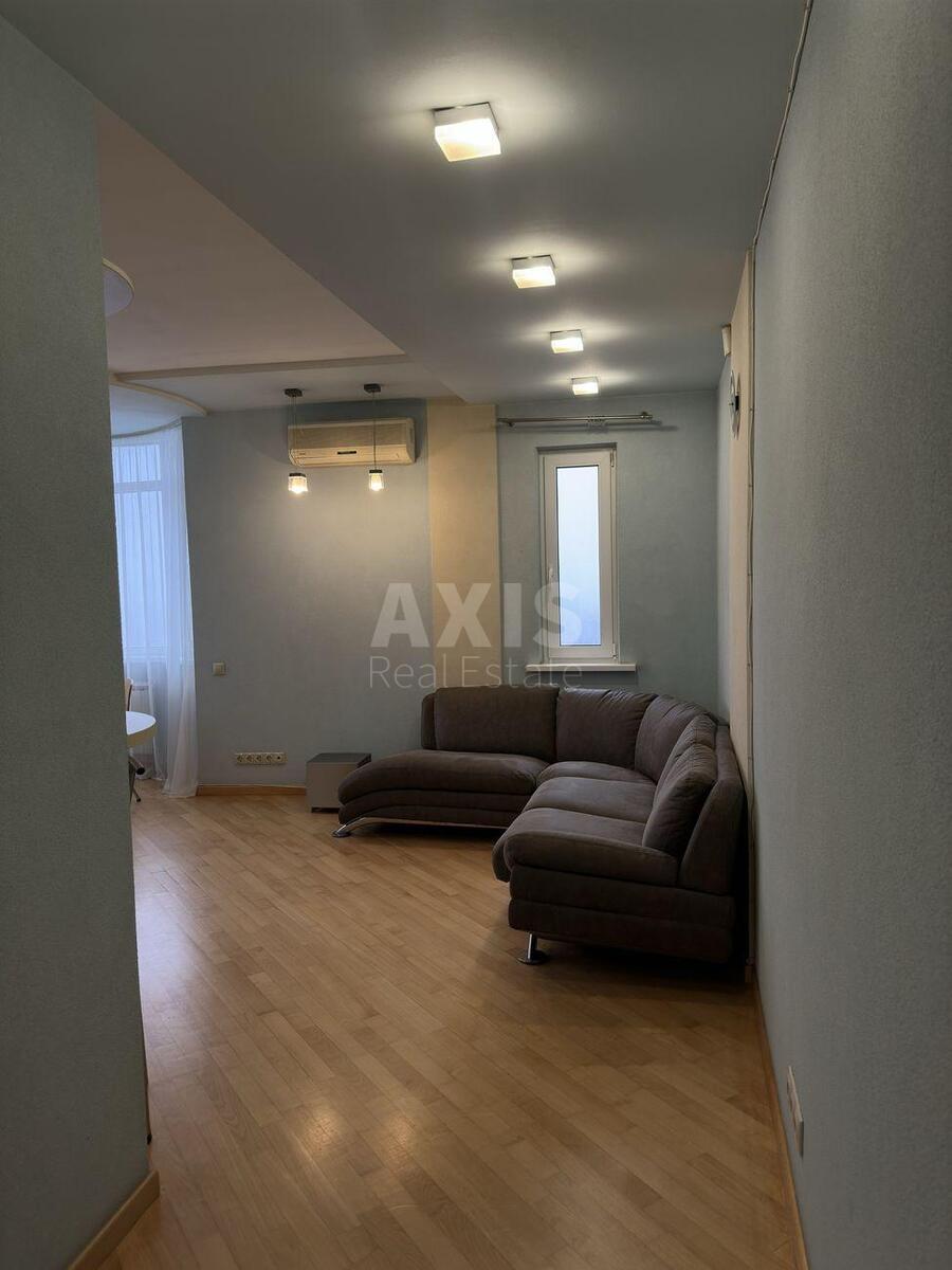 3k apartment vul. Pushynoi' Feodory 195