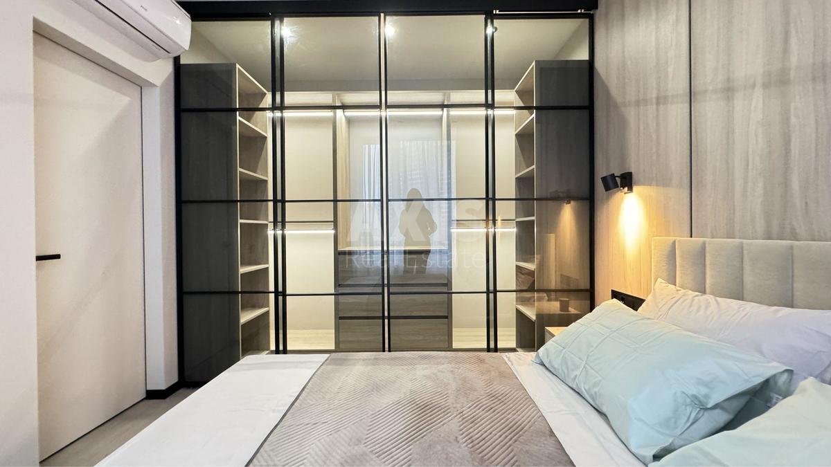 1k apartment pr-t Pravdy 833