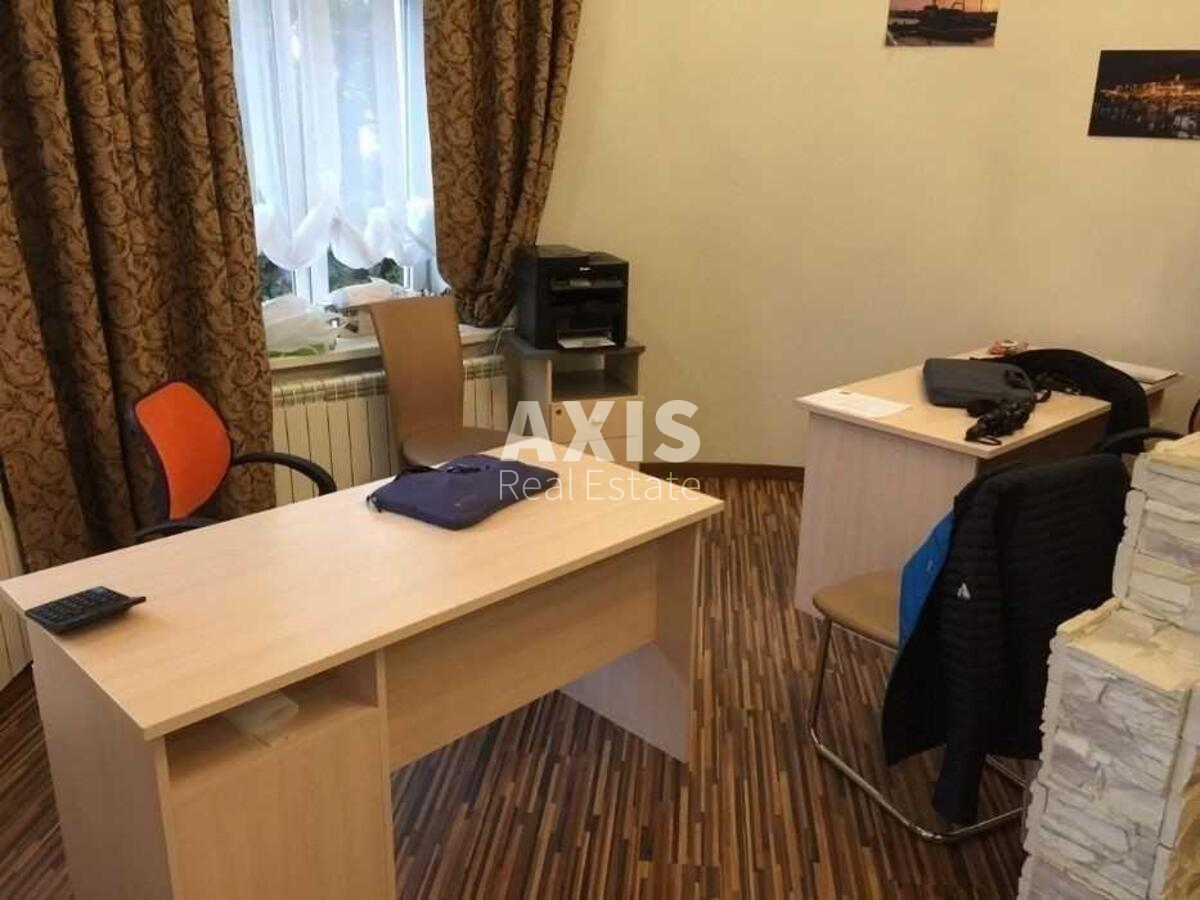 Офис ул. Саксаганского 49, 90м20