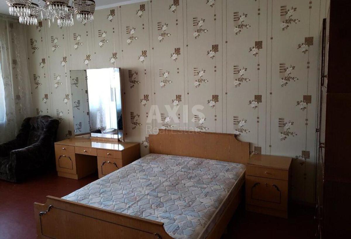 3k apartment vul. Ahmatovoi' Anny 254