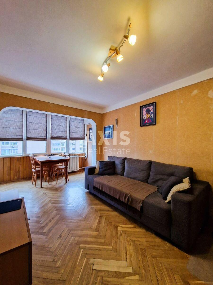 2k apartment vul. Antonovycha 97629251