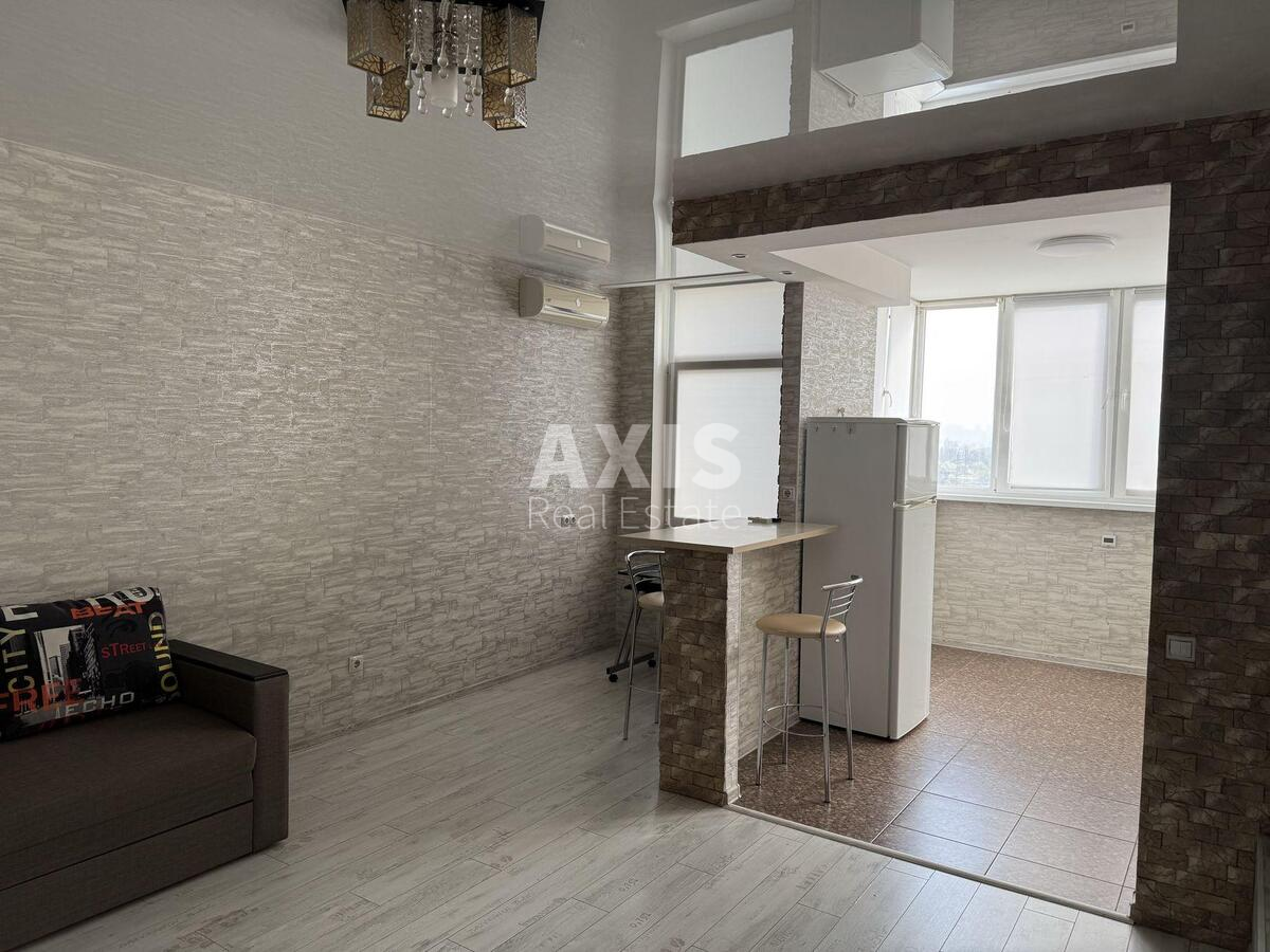 1к квартира ул. Семьи Кульженков 33568620