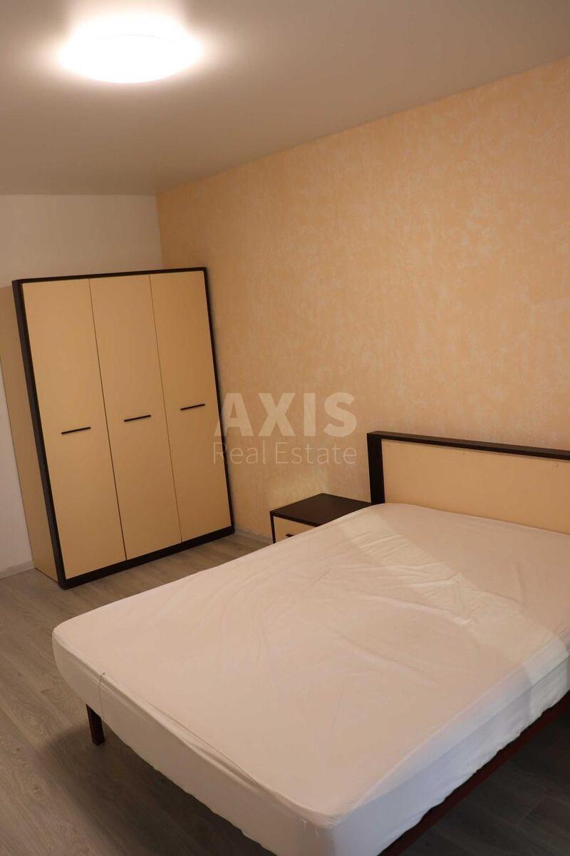 2k apartment vul. Zabolotnogo Akademika 156