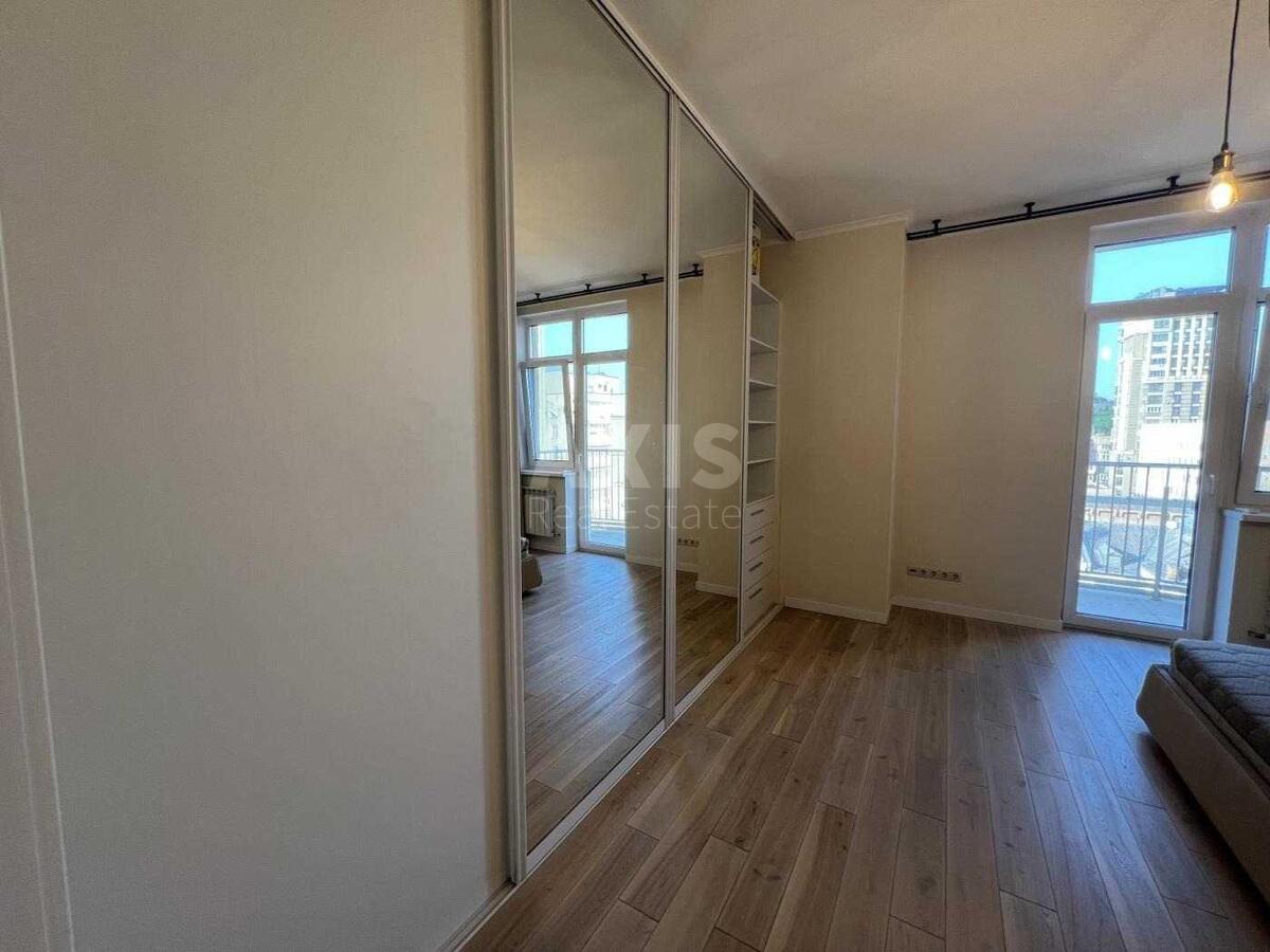 3к квартира ул. Жилянская 118628897