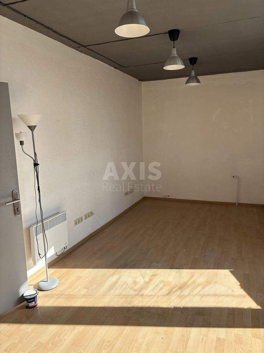 Office vul. Zdolbunivs'ka 3Г, 172m26303511