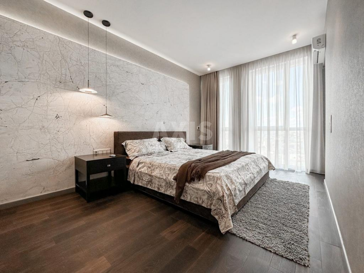 2k apartment vul. Bul'varno-Kudrjavs'ka 150