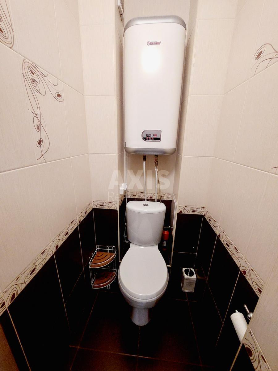 2k apartment vul. Revuc'kogo 186333110