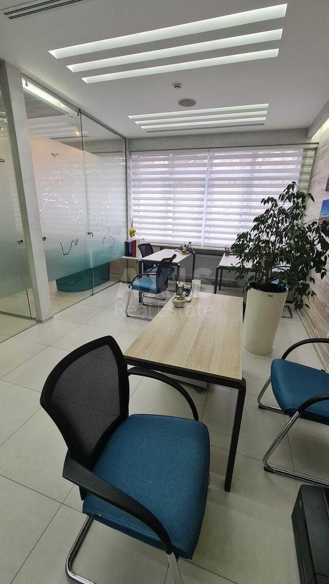 Office uzv. Klovs'kyj 7А, 56m22