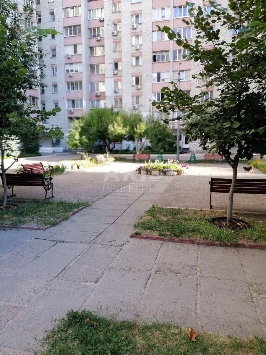 3k apartment vul. Revuc'kogo 513