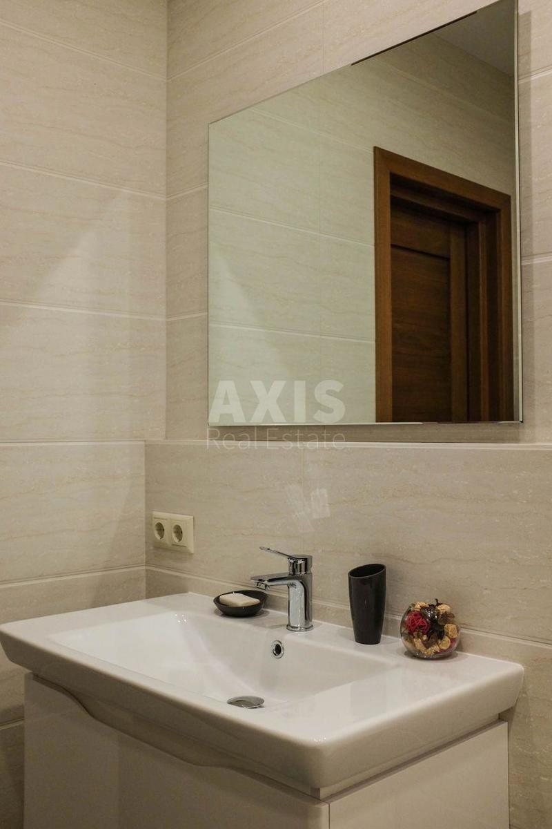 1k apartment vul. Lypkivs'kogo Vasylja Mytropolyta 37Б8