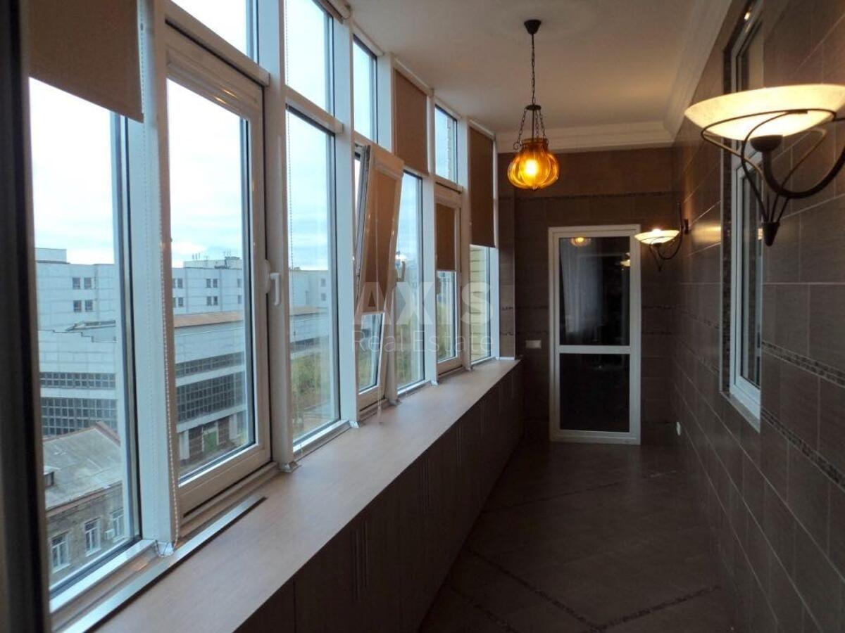 3k apartment vul. Antonovycha 726032615