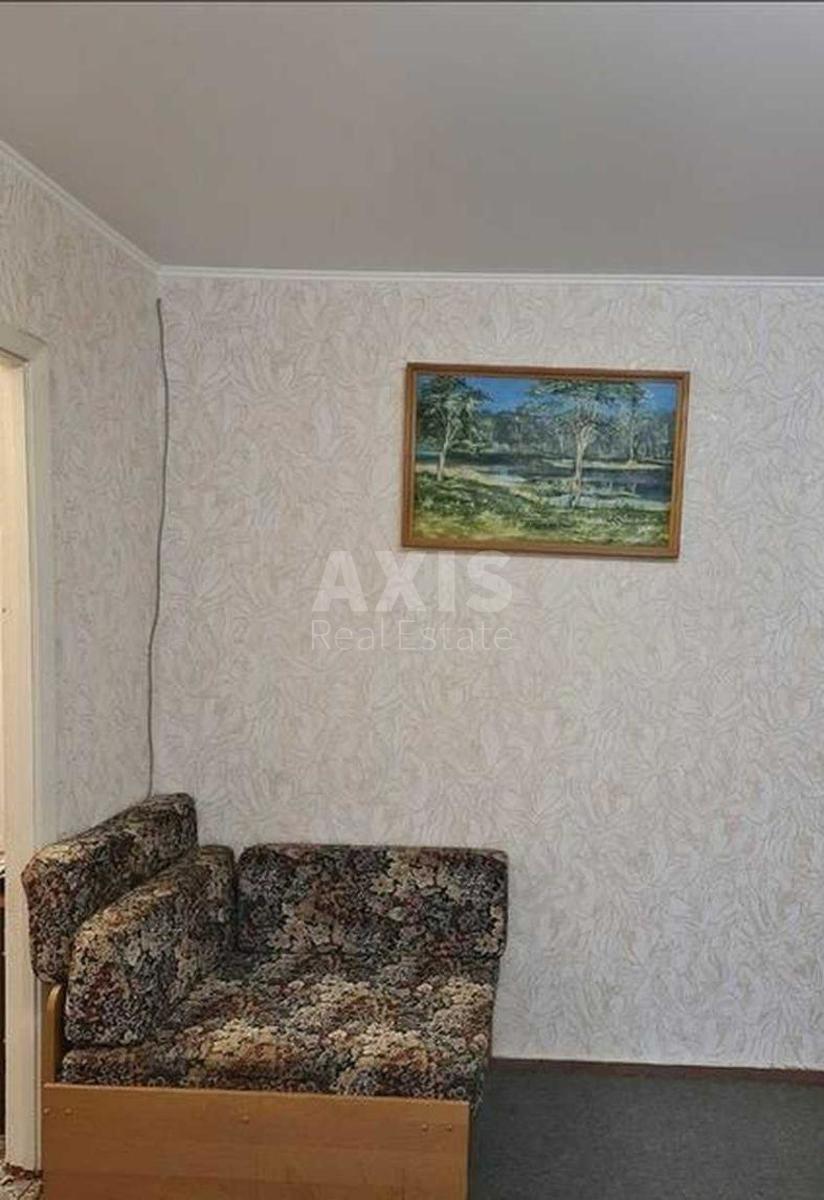 1k apartment vul. Syn'oozerna 6А4