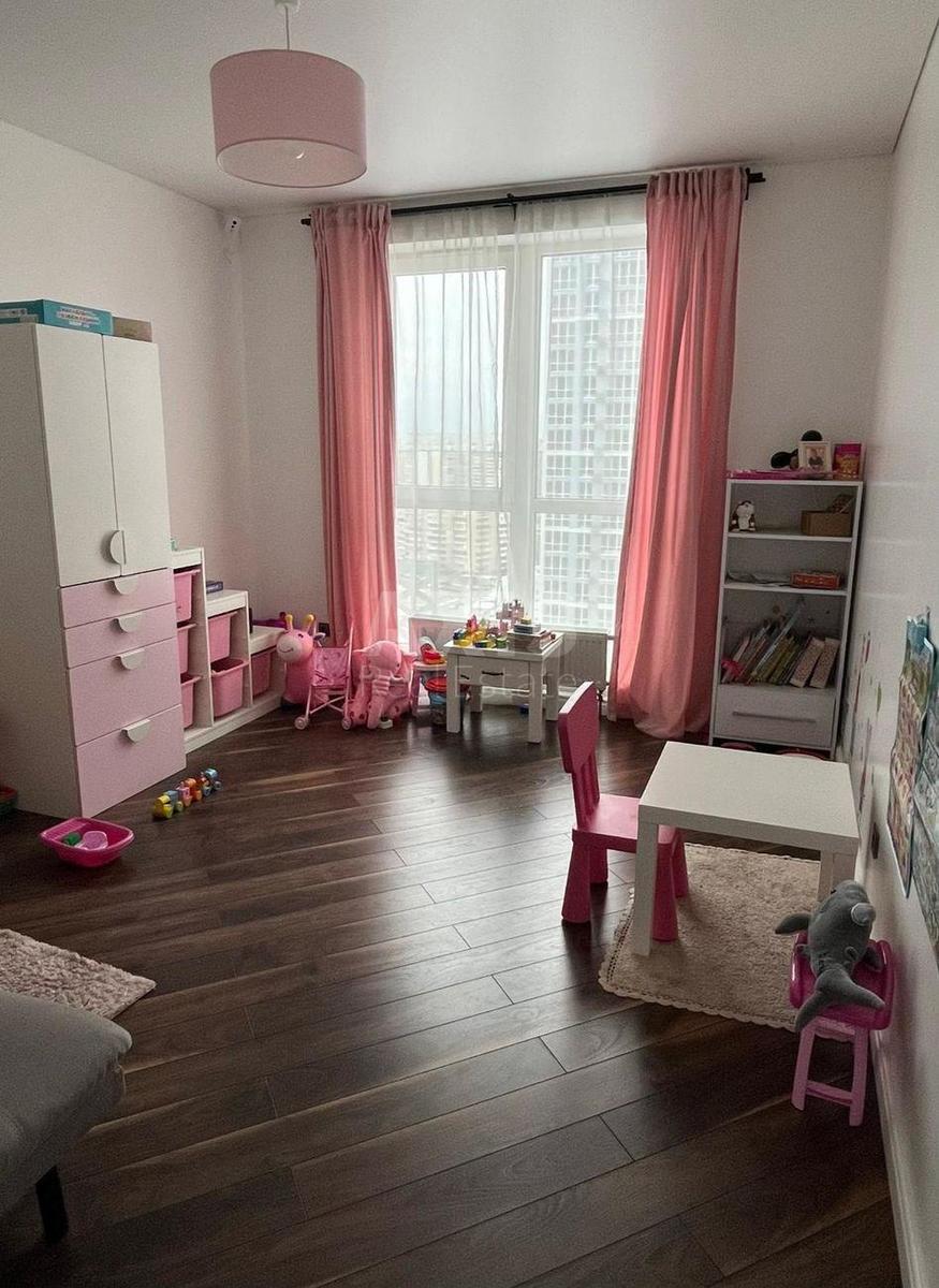 3k apartment vul. Revuc'kogo 402