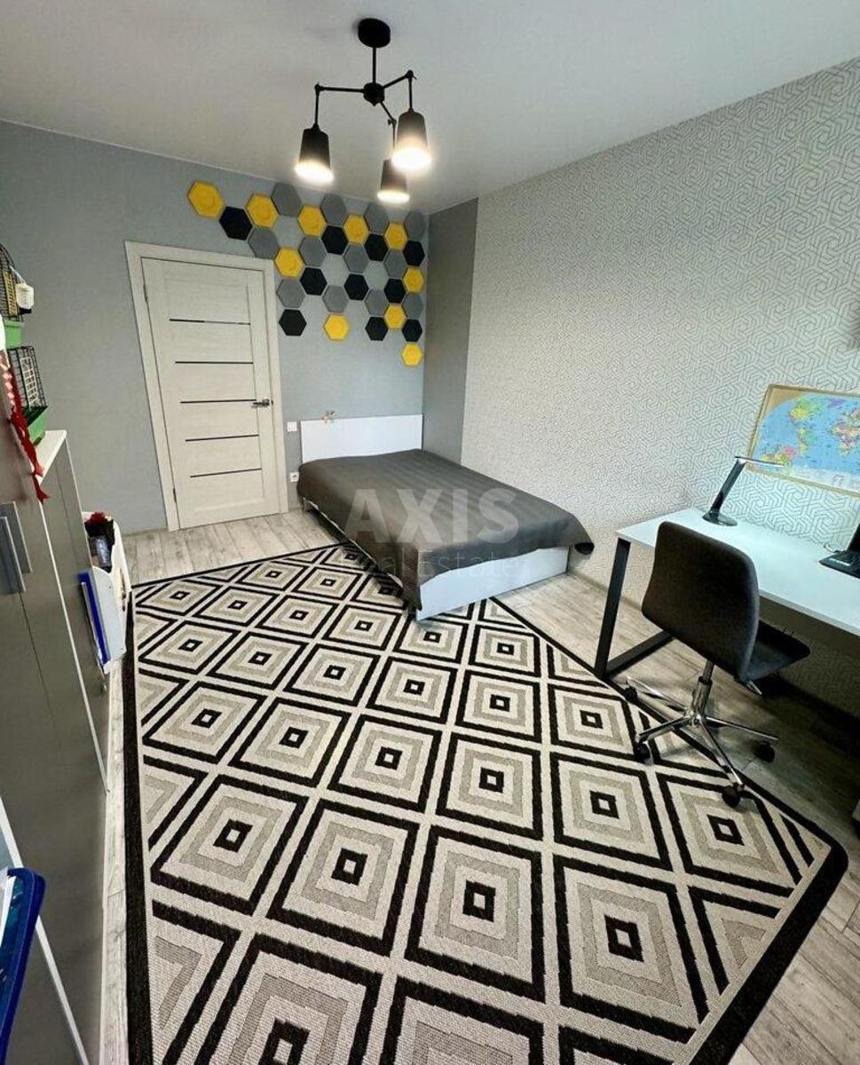 2k apartment vul. Revuc'kogo 403