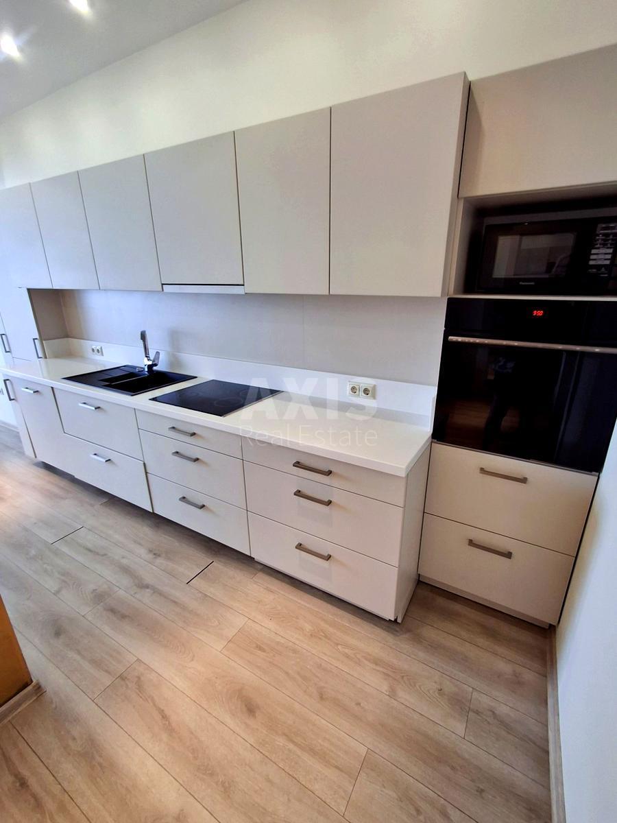 3k apartment vul. Staronavodnyc'ka 8Б639615