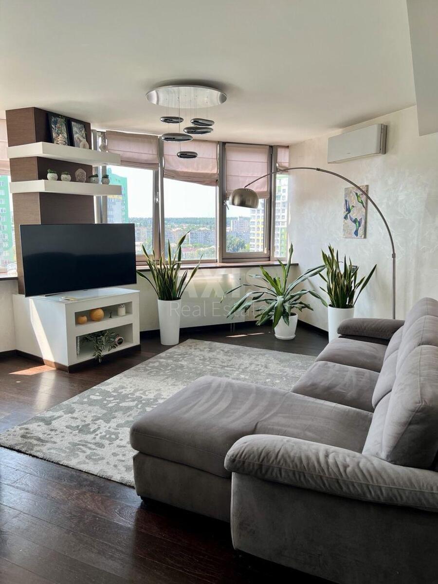 3k apartment vul. Vyshgorods'ka 450