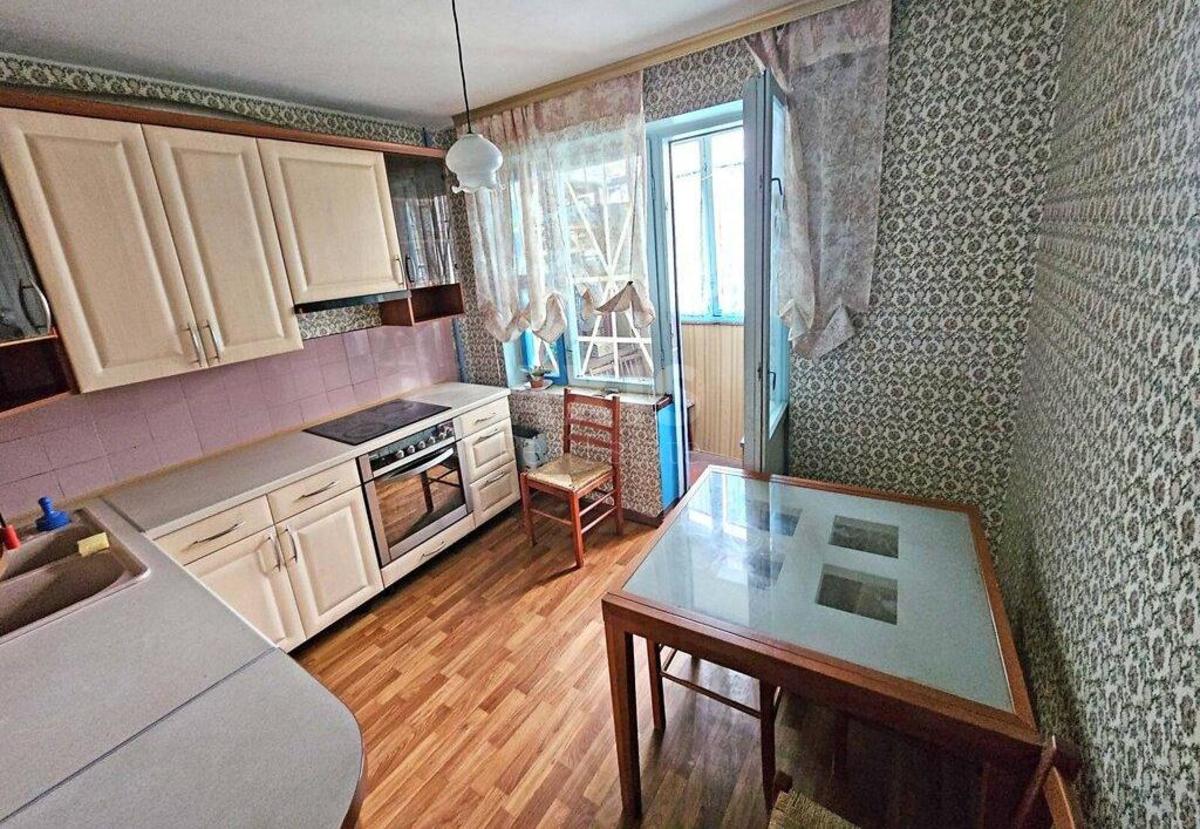 1k apartment pr-t Geroi'v Stalingrada 250