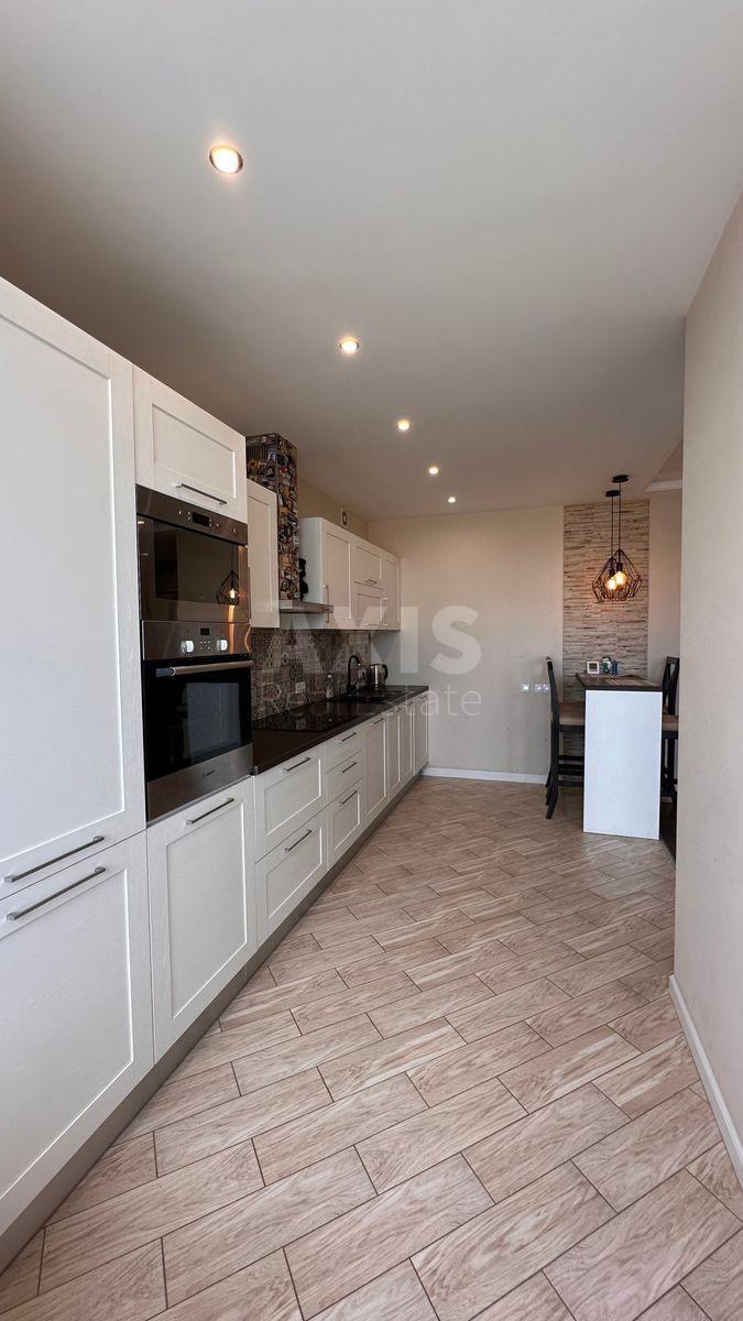 2k apartment vul. Metrologichna 11Б1