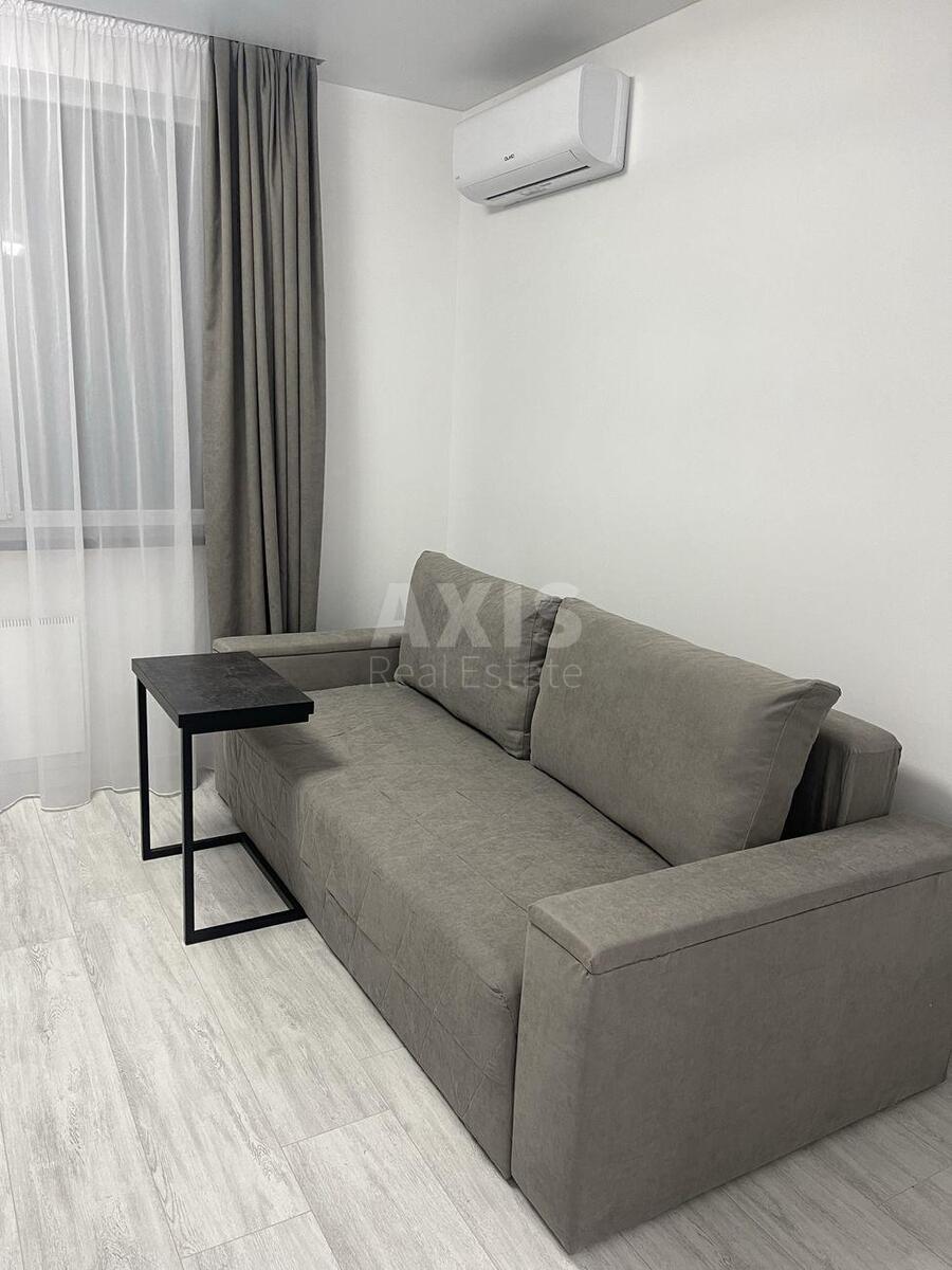 1к квартира ул. Практичная 1599542