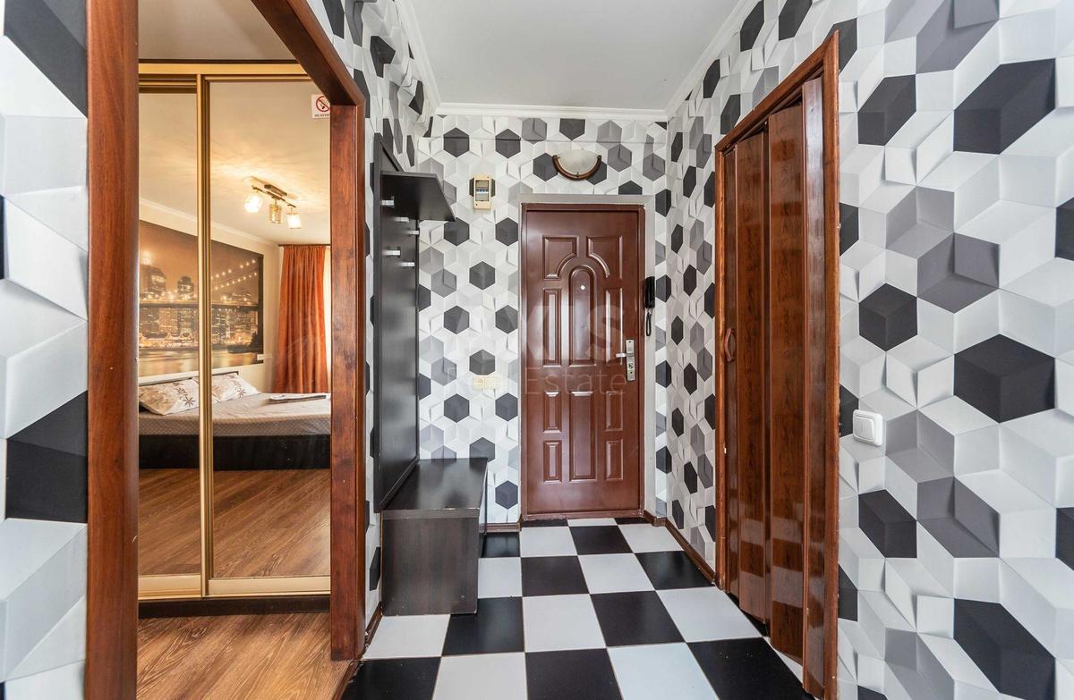 1k apartment vul. Jordans'ka 85
