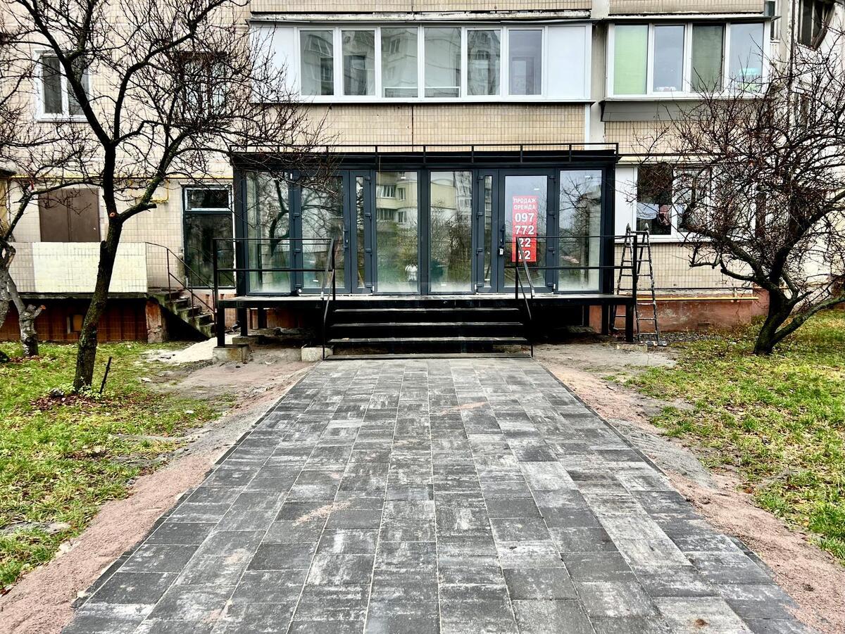 Объект торговли бул. Выгуровский 6, 40м262511