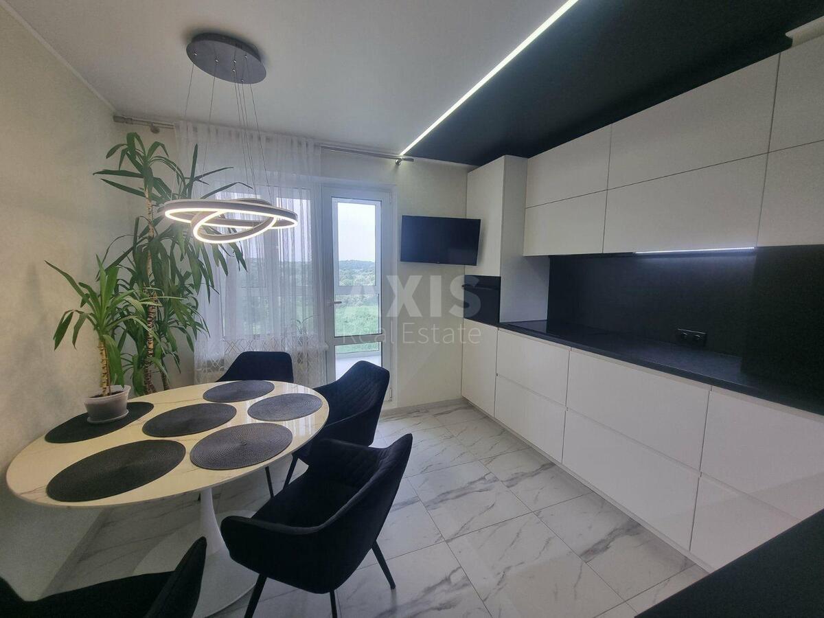 2k apartment prov. Jasynuvats'kyj 1158053