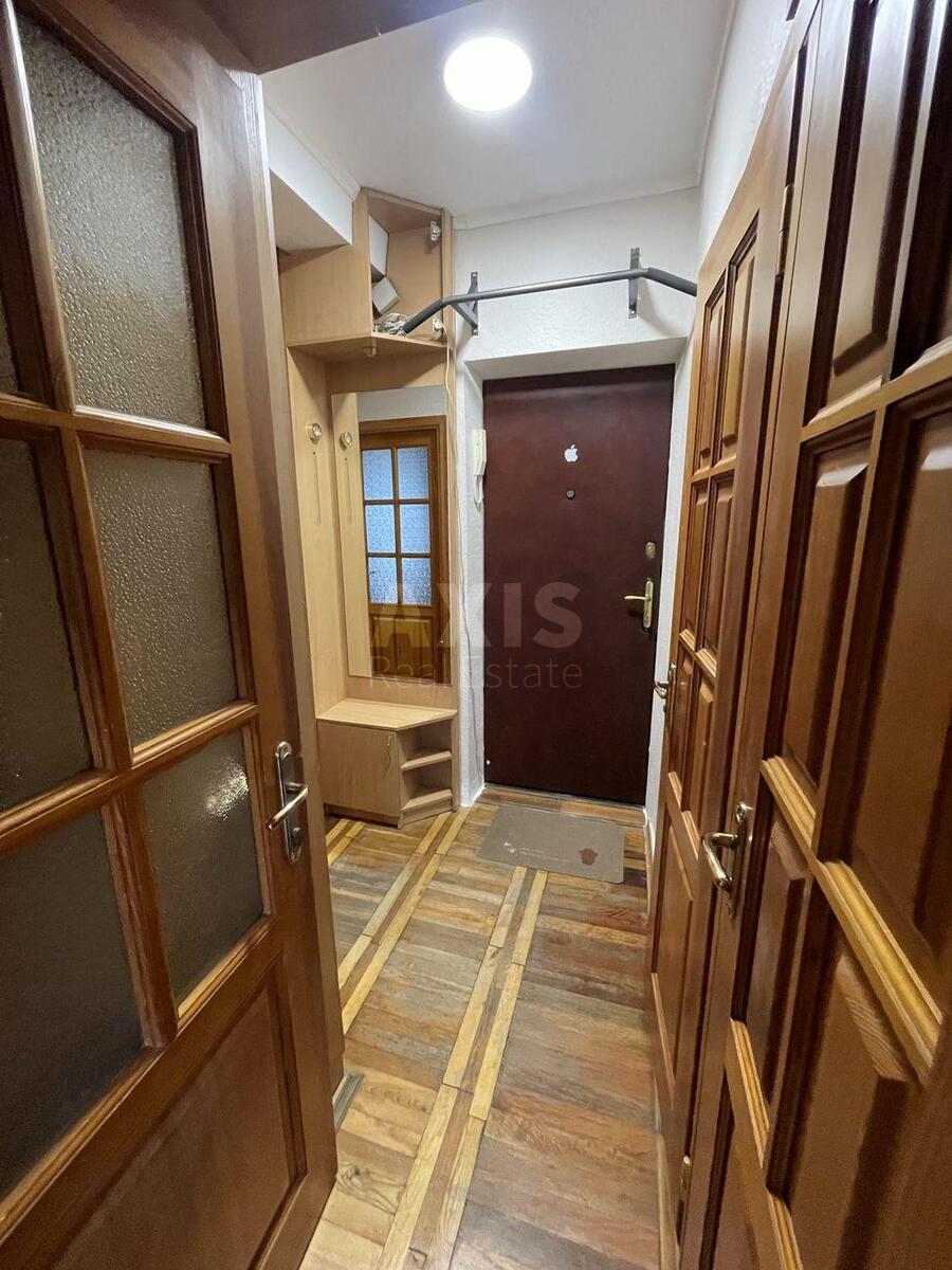 2к квартира пр-т Оболонский 375722210