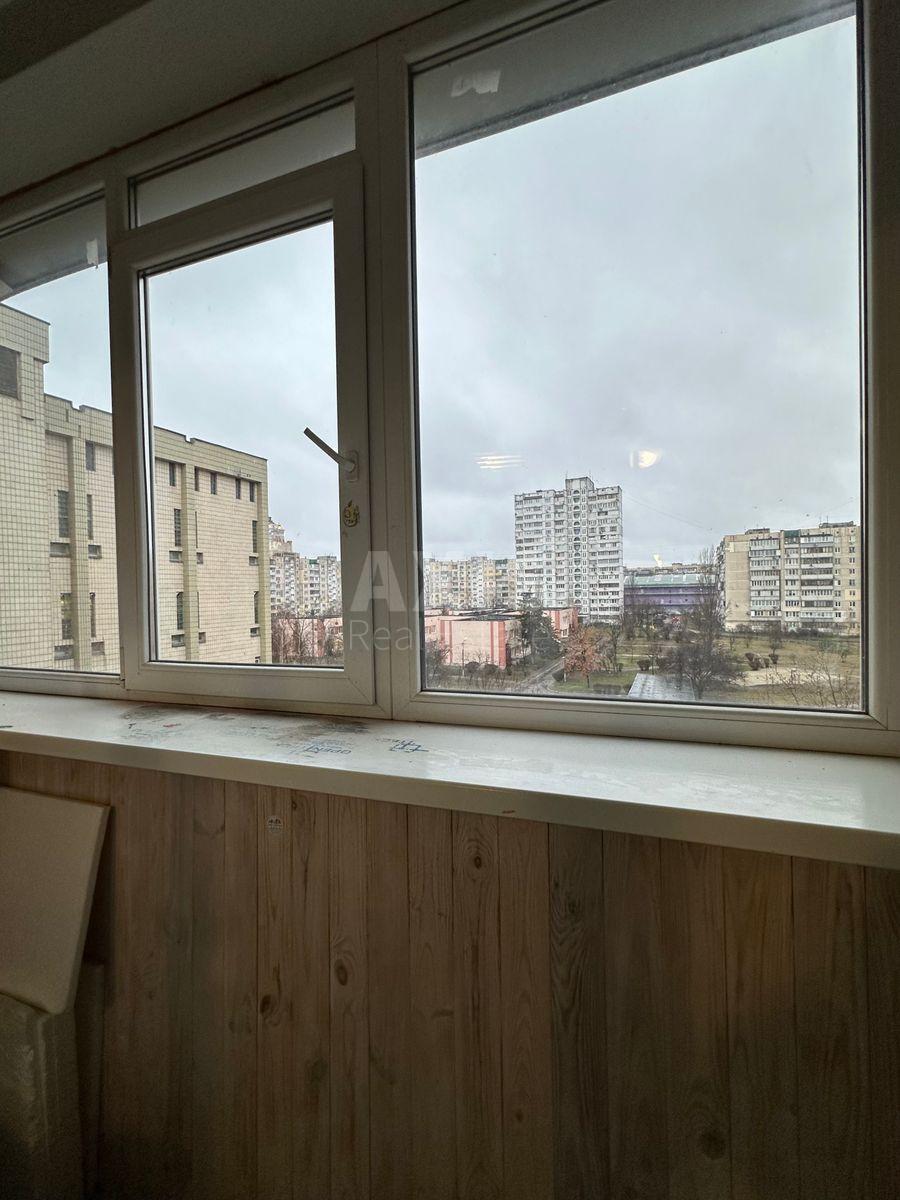 1k apartment pr-t Obolons'kyj 34Г3