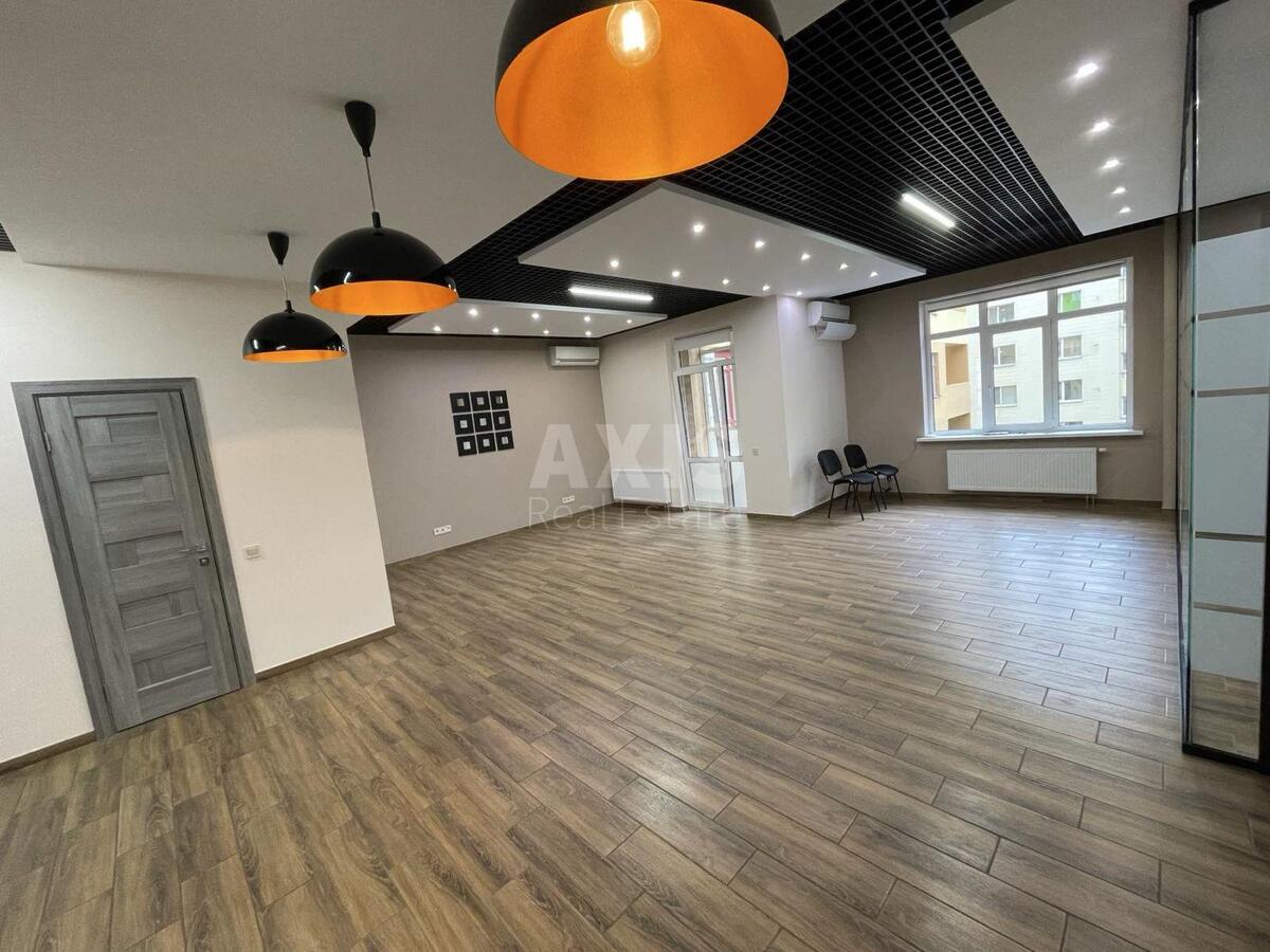 Офис ул. Евгения Коновальца 36Е, 120м257688