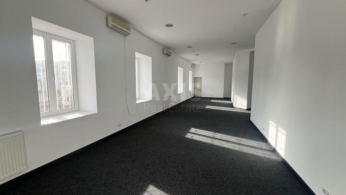 Office prov. Muzejnyj 4, 648m2620356