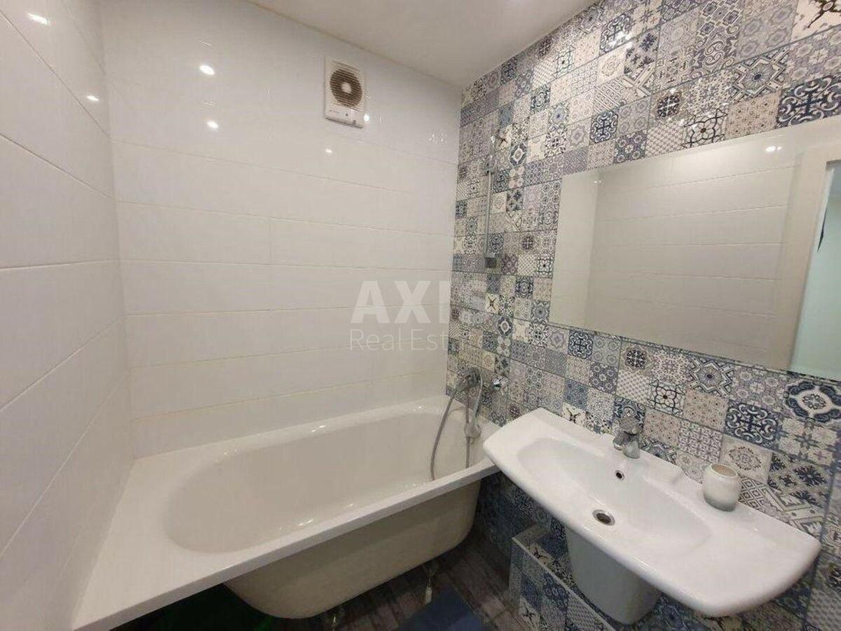 1k apartment prov. Luk'janivs'kyj 71