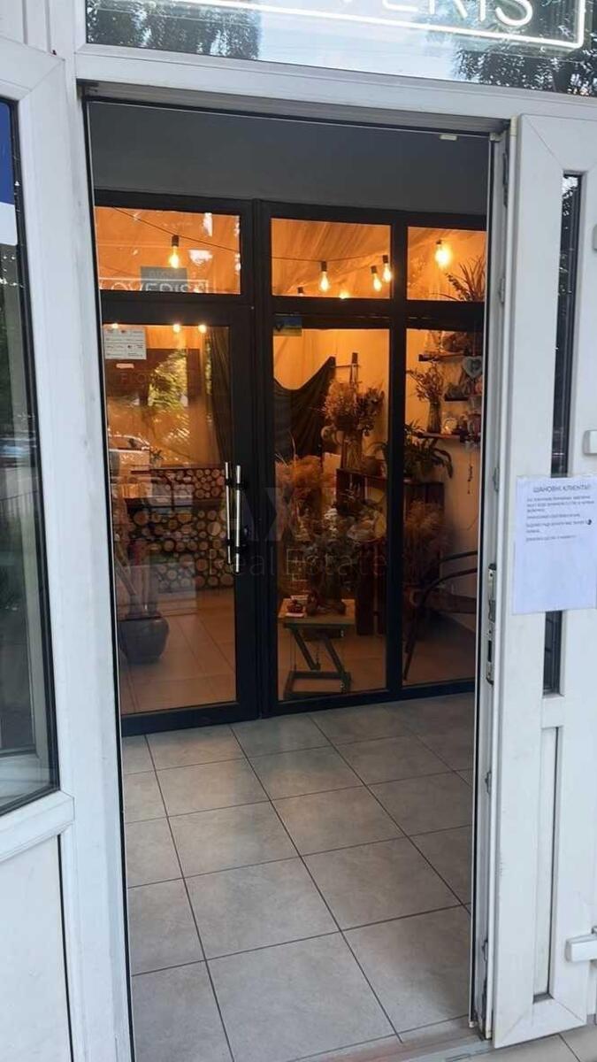 Trade object vul. Lebedjeva Mykoly 4/39, 20m2621652