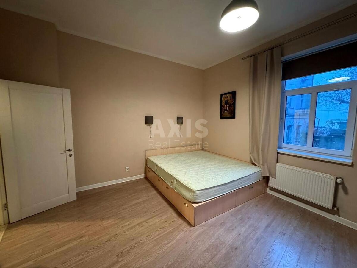 2к квартира ул. Кирилловская 31Б636527