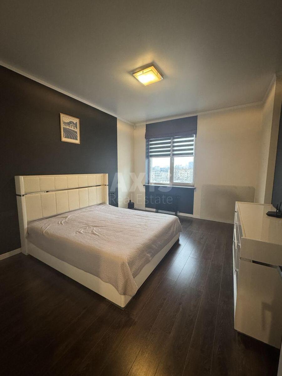 1k apartment vul. Kyrylo-Mefodii'vs'ka 27
