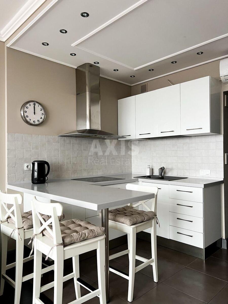 1k apartment vul. Degtjarivs'ka 25А4