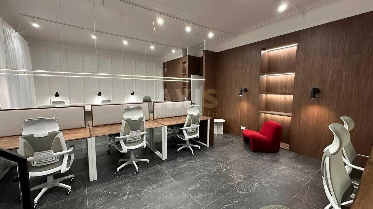 Office vul. Pan'kivs'ka 3, 80m25