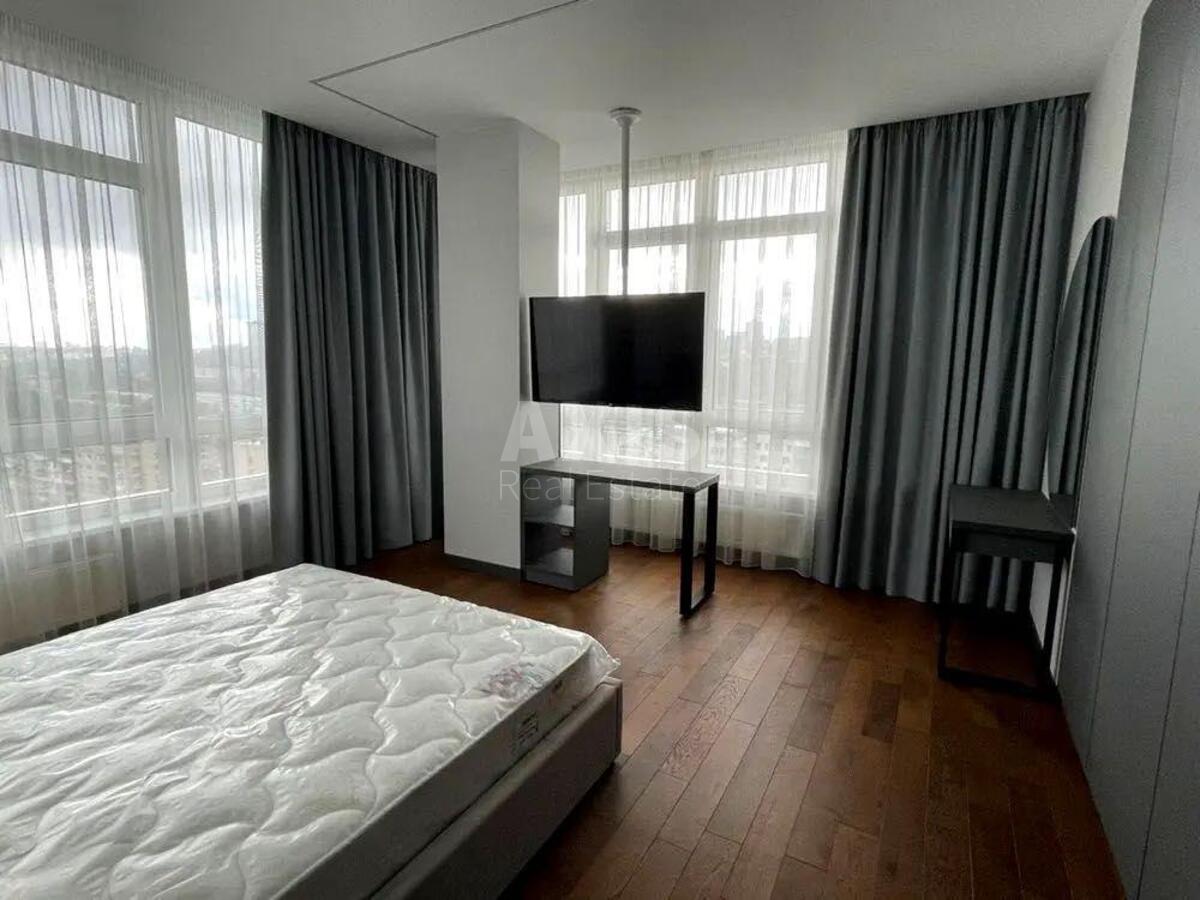 3k apartment vul. Zhyljans'ka 686305410