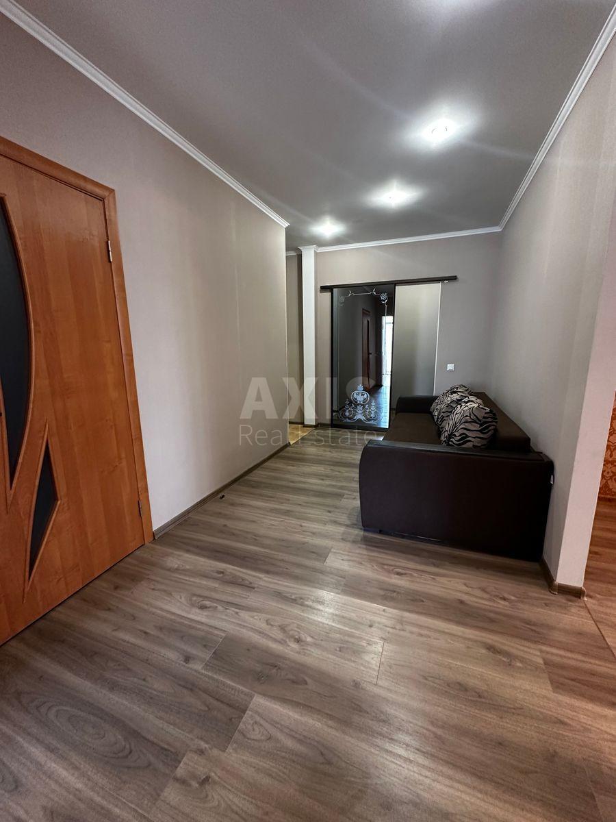 2k apartment vul. Dragomanova 40/33
