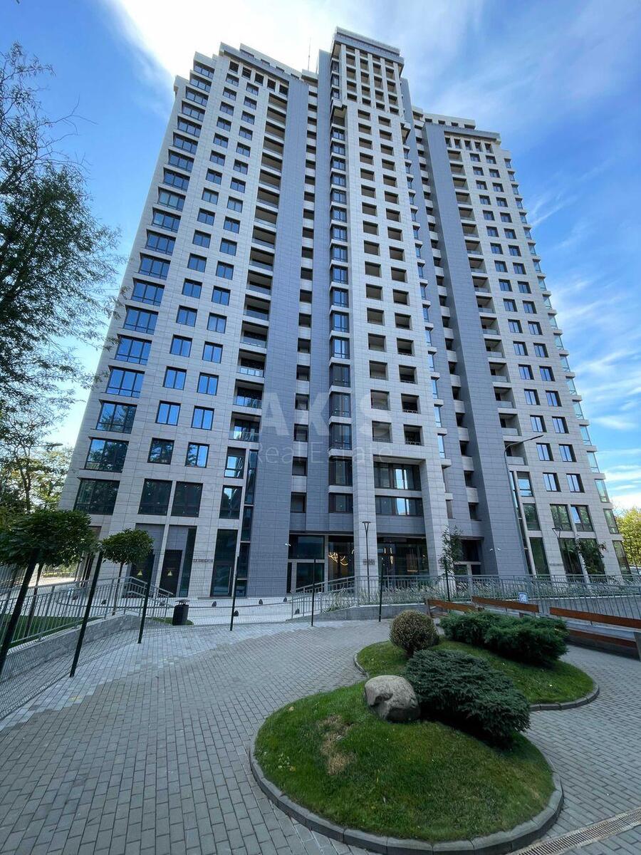 Office pr-t Peremogy 42, 222m2