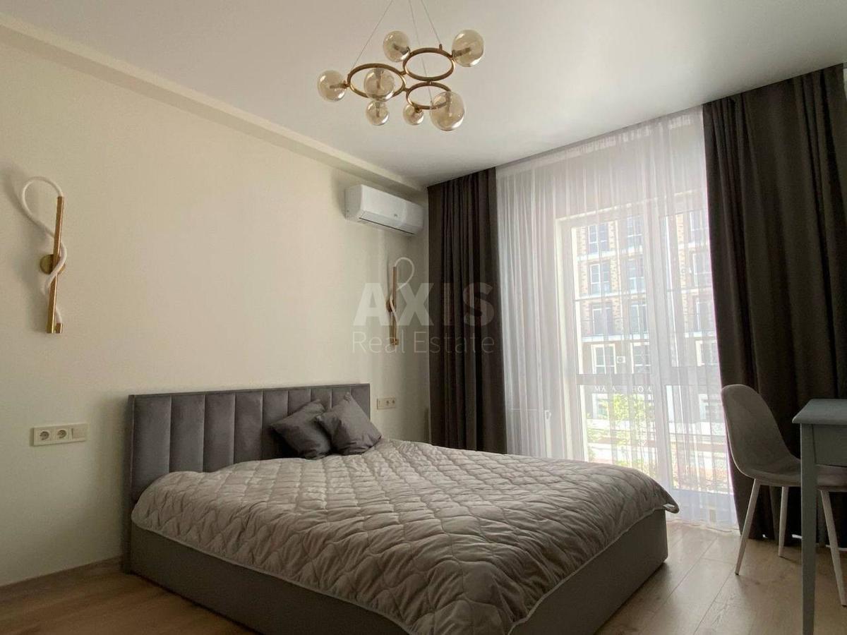 1k apartment vul. Myhajla Maksymovycha 24