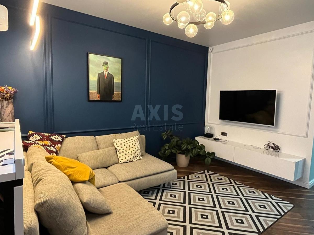 3k apartment vul. Revuc'kogo 40