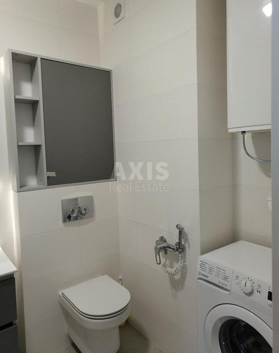 1k apartment vul. Kanal'na 8Б4