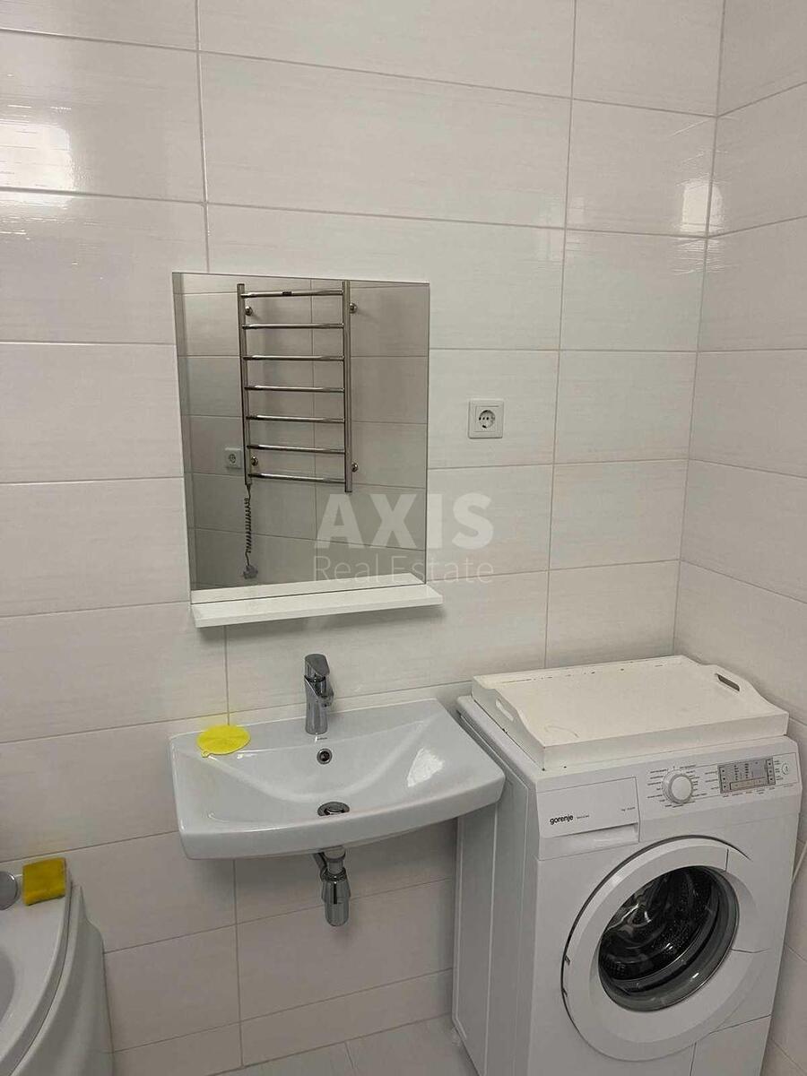 1k apartment vul. Krasnova Mykoly 195976210