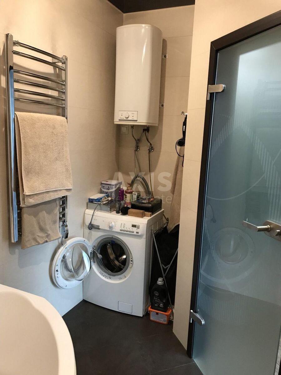 1k apartment vul. Knjazhyj Zaton 217