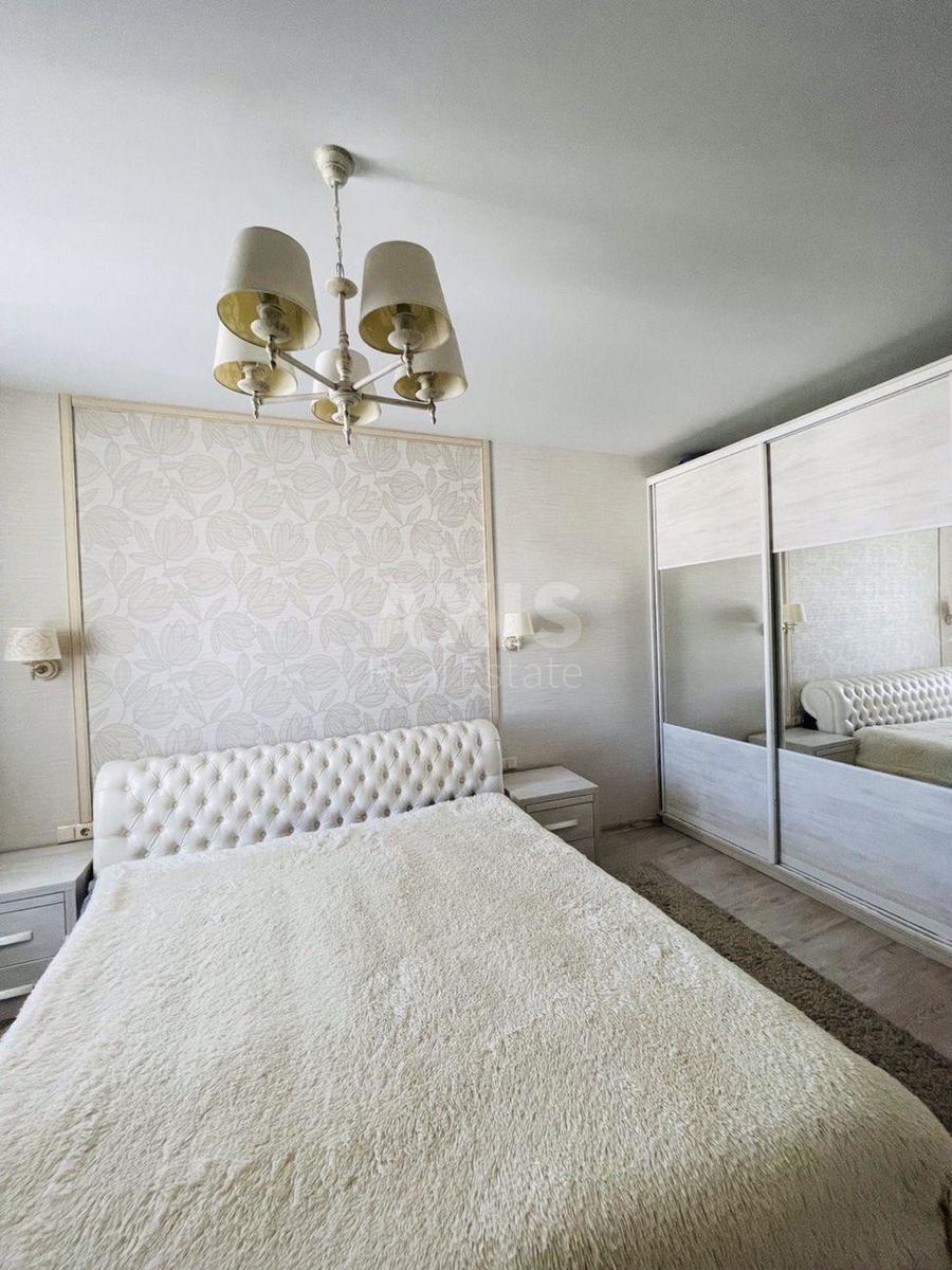 1k apartment vul. Dragomanova 6/14