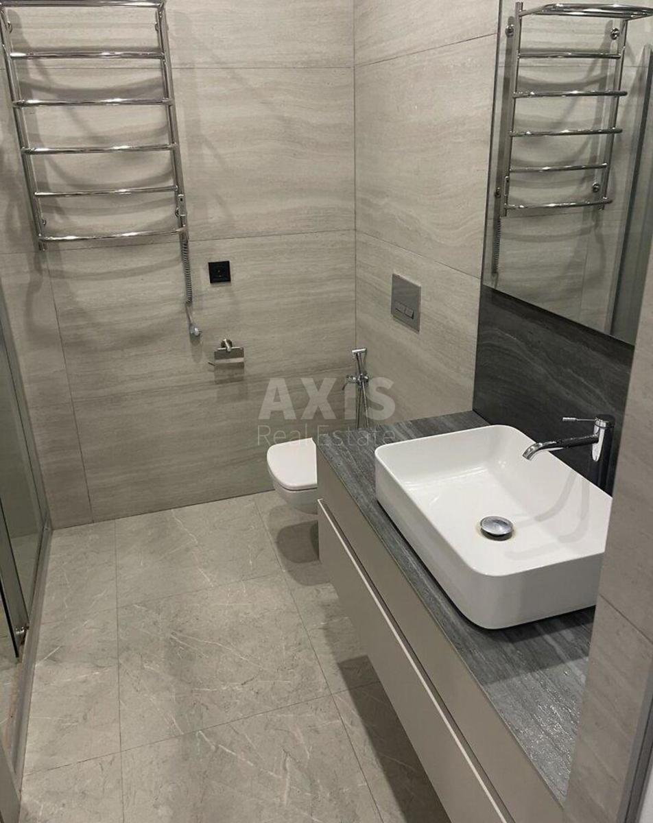 1k apartment vul. Dragomyrova Myhajla 14А2